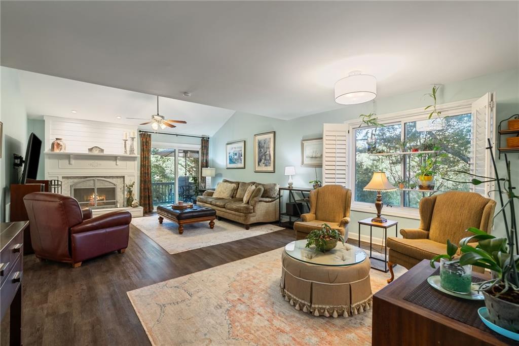 180 Colony Ridge Drive