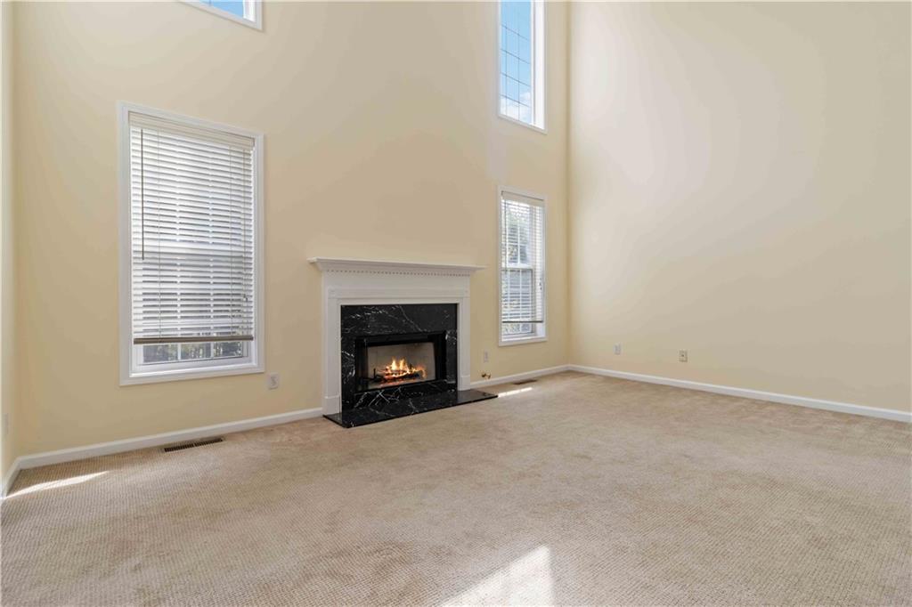 6281 Vinings Vintage Drive