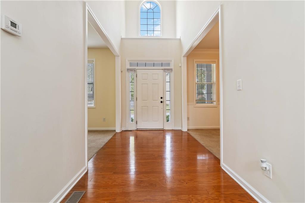 6281 Vinings Vintage Drive