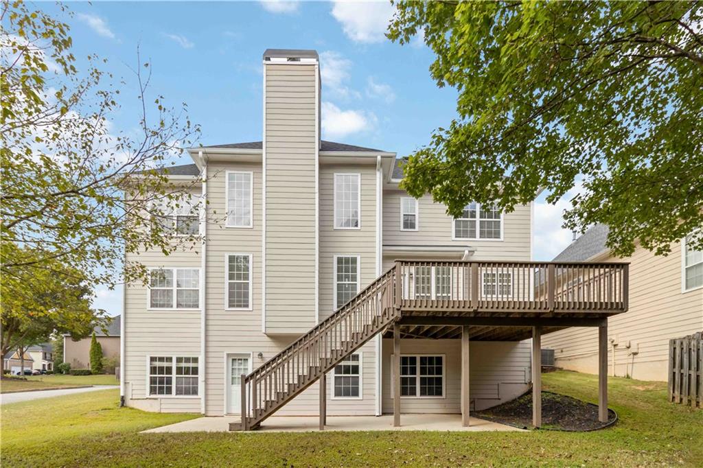 6281 Vinings Vintage Drive