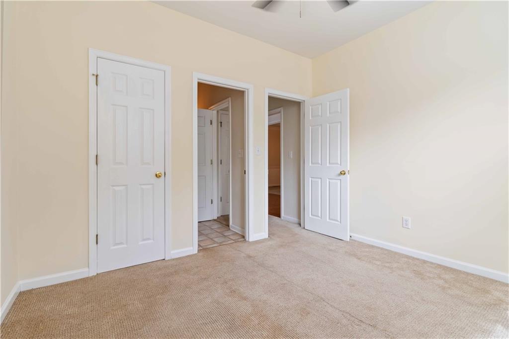 6281 Vinings Vintage Drive