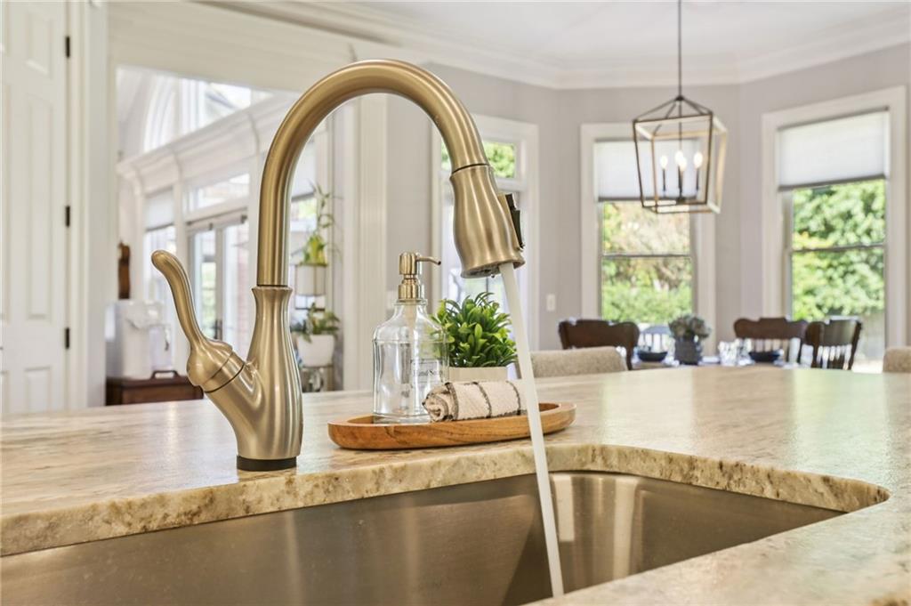 4966 Aviary Drive NW