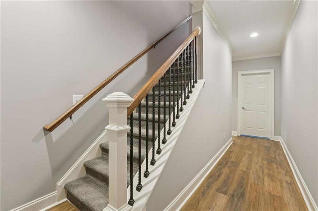 4966 Aviary Drive NW