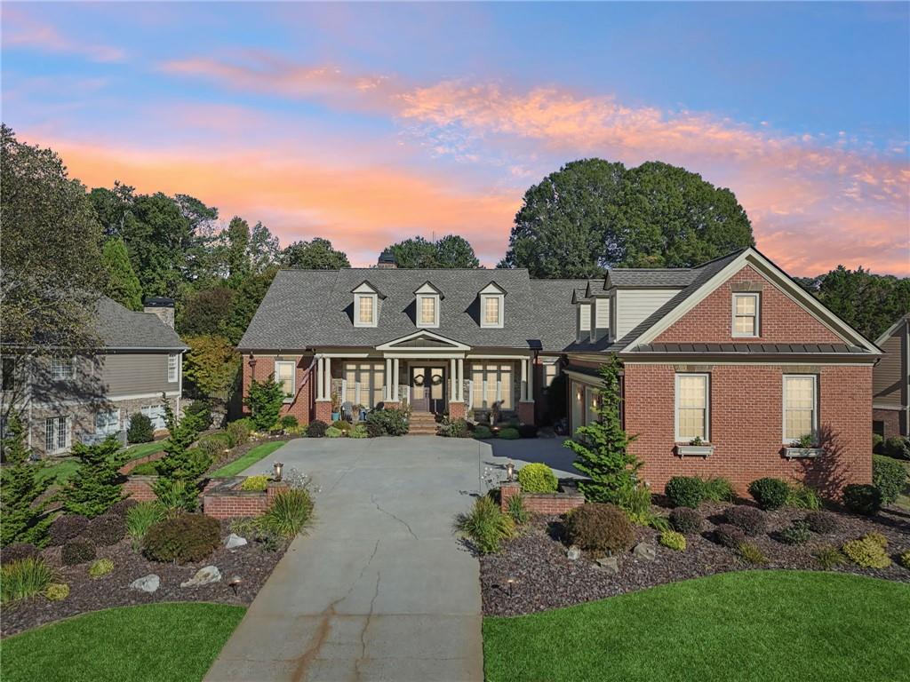 4966 Aviary Drive NW