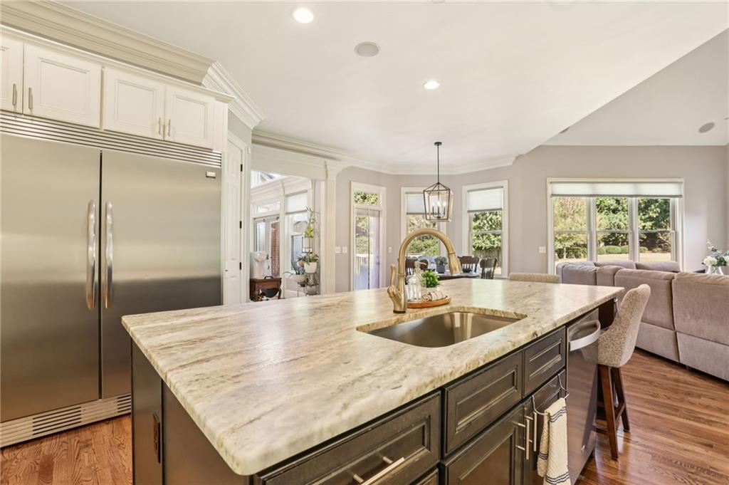 4966 Aviary Drive NW