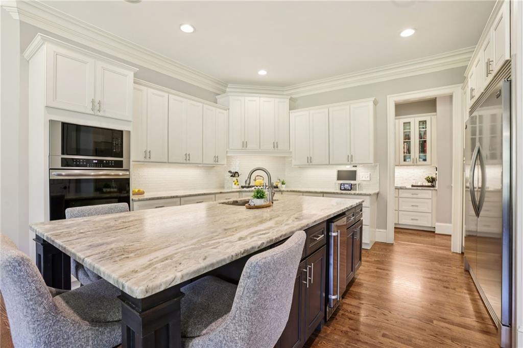 4966 Aviary Drive NW