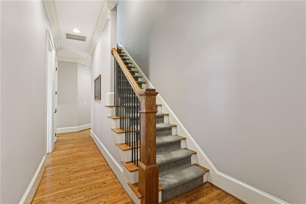 4966 Aviary Drive NW