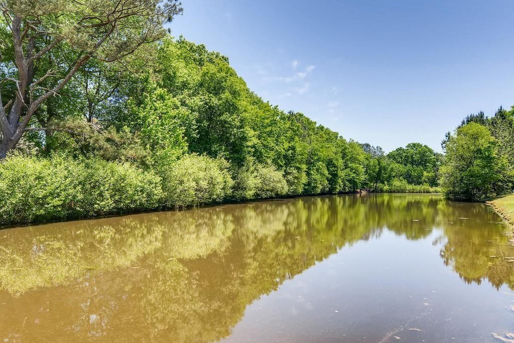 2613 Lakefield Court