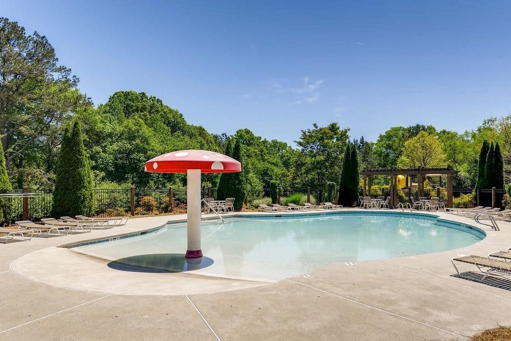 2613 Lakefield Court