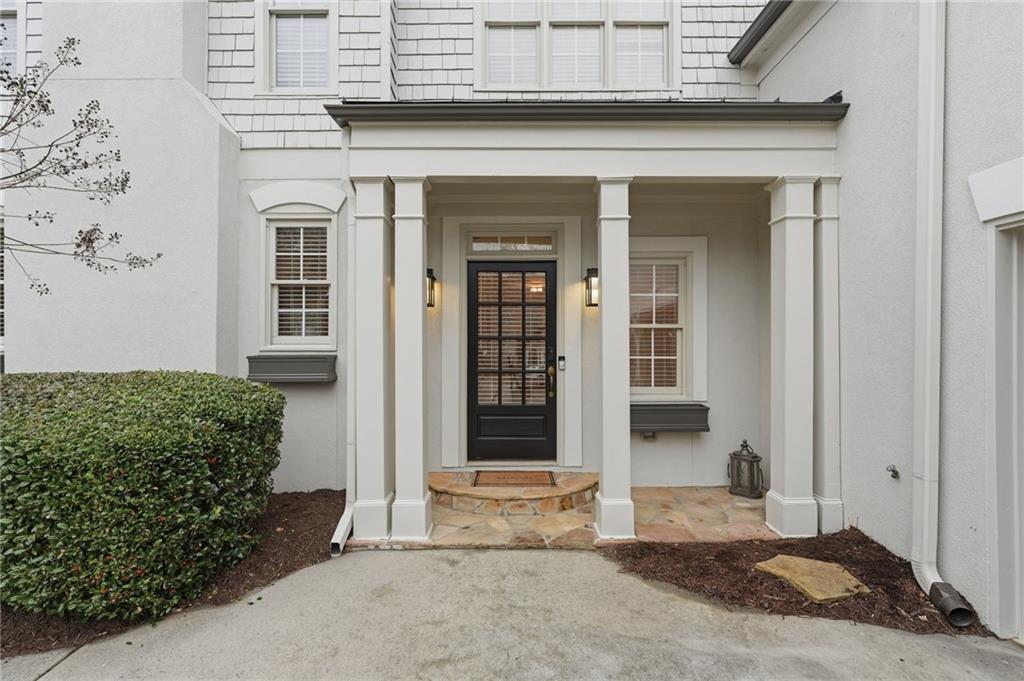 730 Hunting View Point.