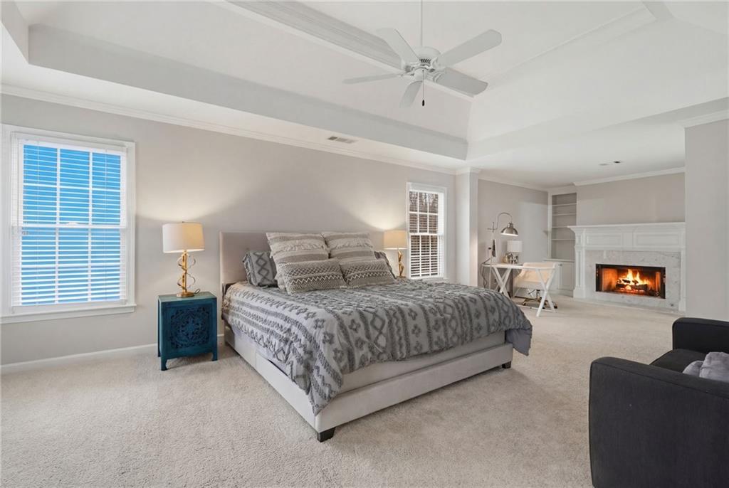 730 Hunting View Point.