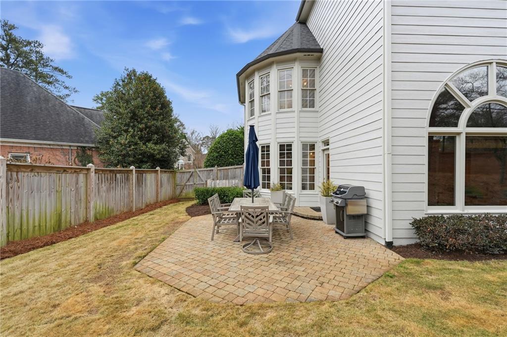 730 Hunting View Point.