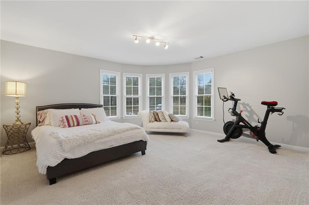 730 Hunting View Point.