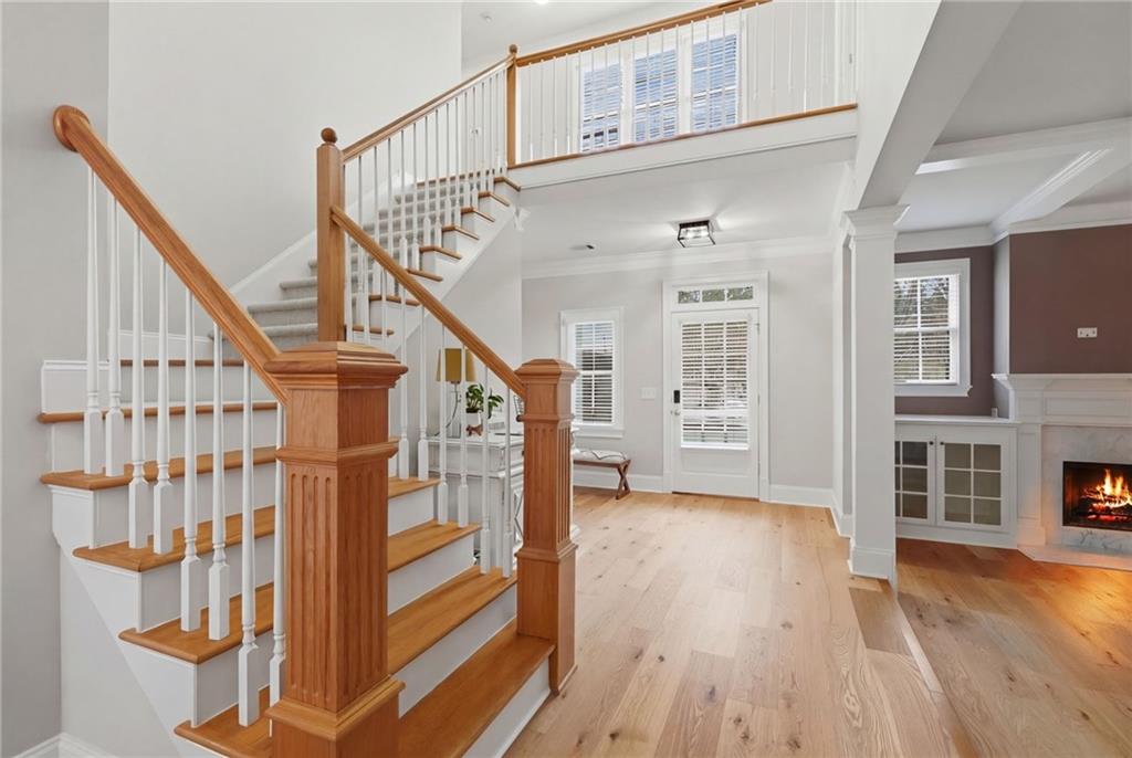 730 Hunting View Point.