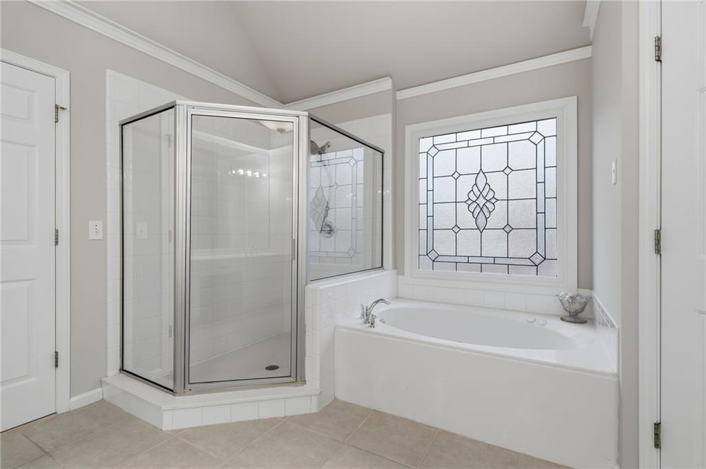 730 Hunting View Point.