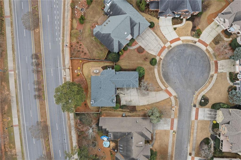 730 Hunting View Point.