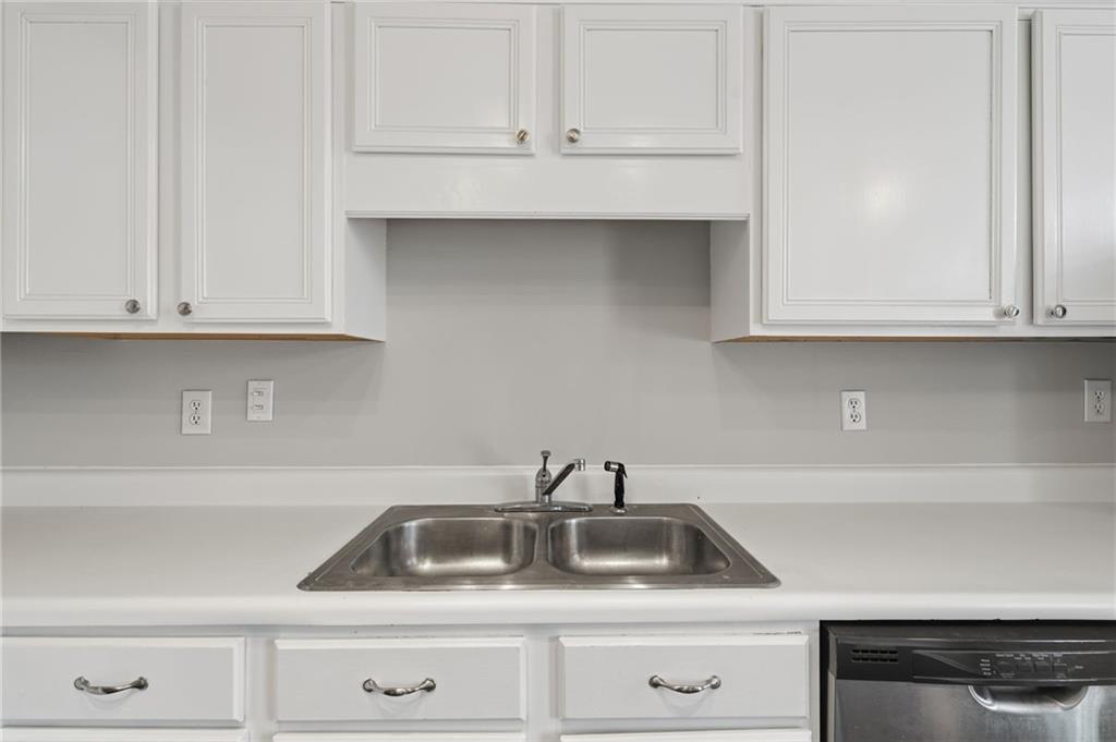 1500 Shiloh Place NW