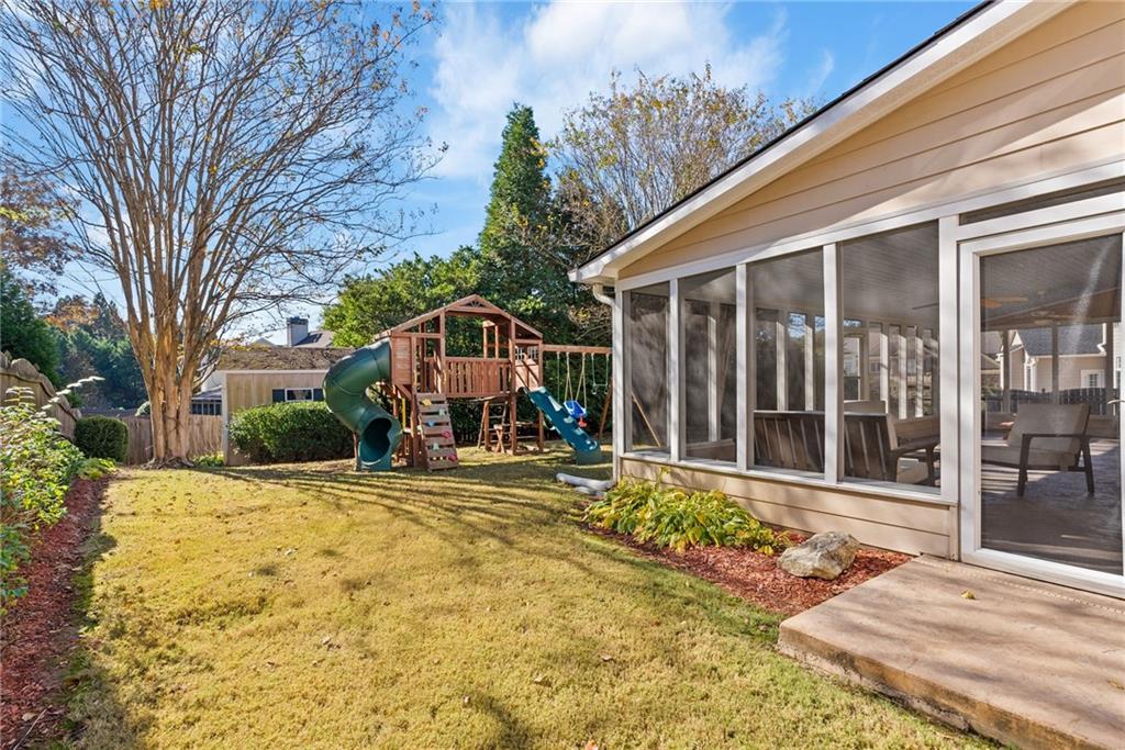 2613 Lakefield Court.