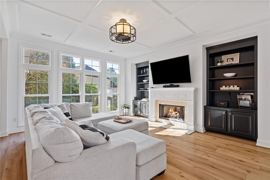 2613 Lakefield Court.