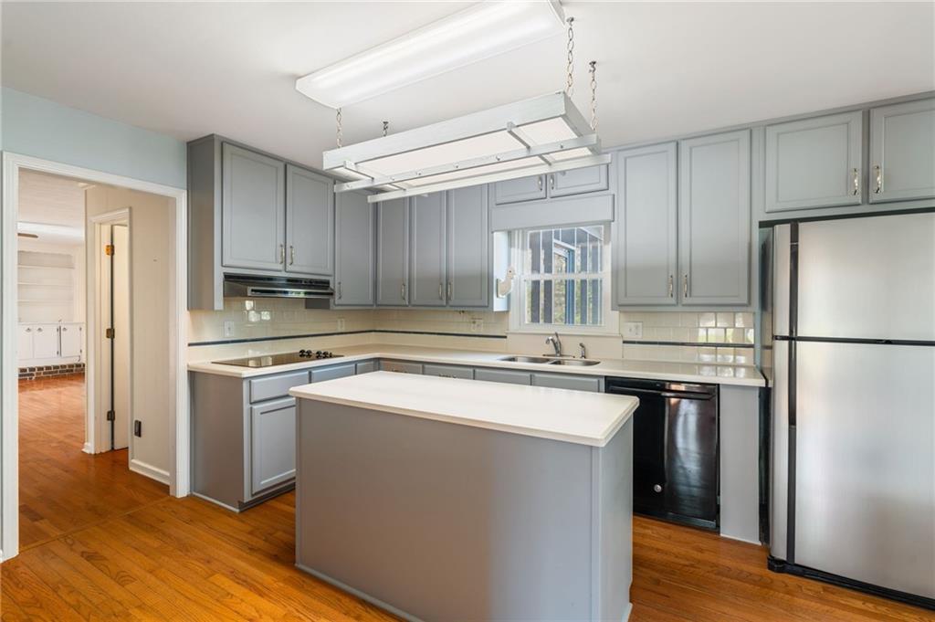 300 Millbrook Farm Court