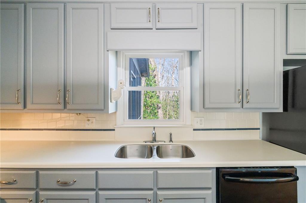 300 Millbrook Farm Court