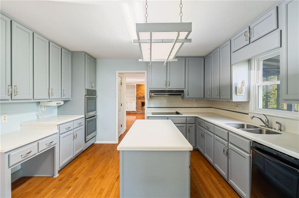 300 Millbrook Farm Court