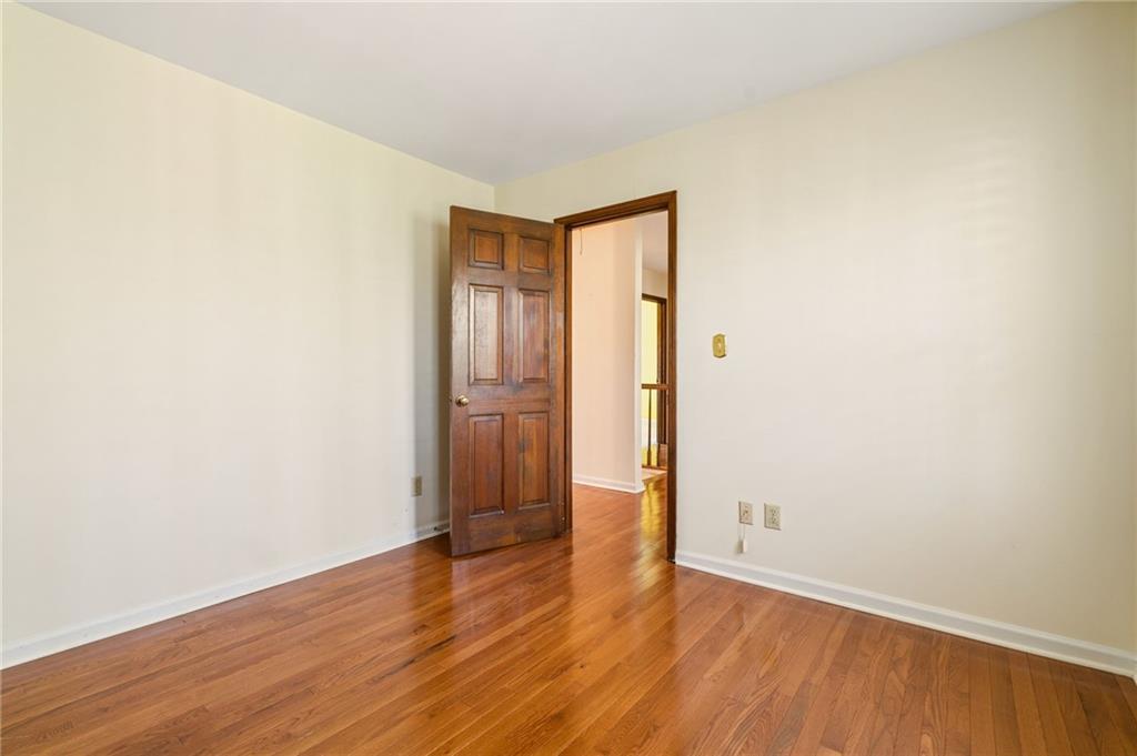 300 Millbrook Farm Court