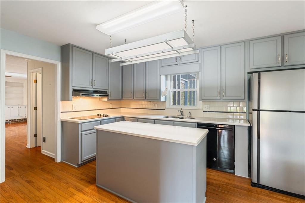 300 Millbrook Farm Court