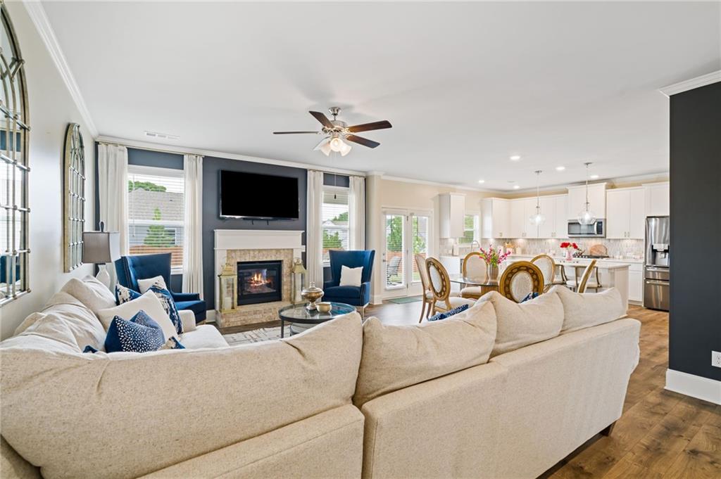 304 Ellenton Place