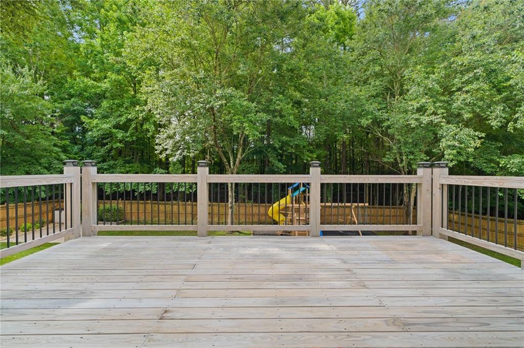 1211 Bonshaw Trail