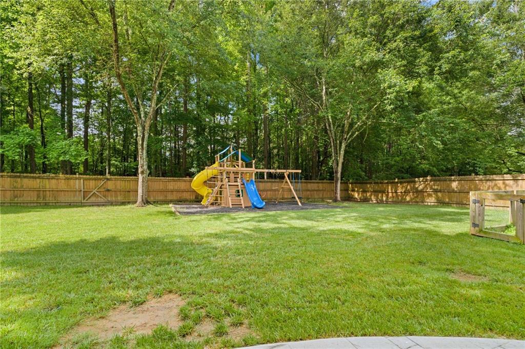 1211 Bonshaw Trail
