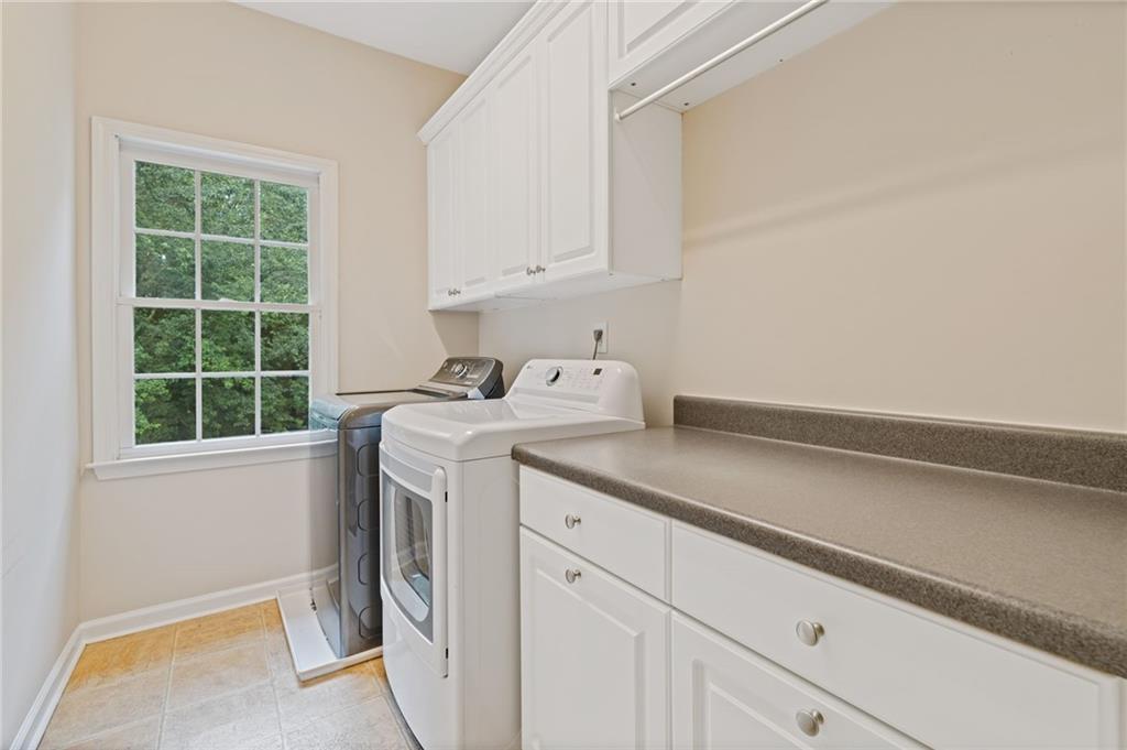 1211 Bonshaw Trail
