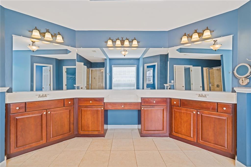 1211 Bonshaw Trail