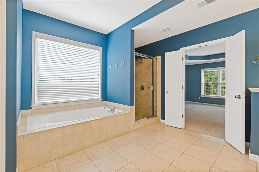 1211 Bonshaw Trail