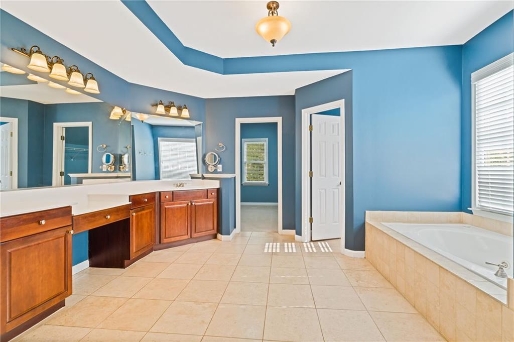 1211 Bonshaw Trail