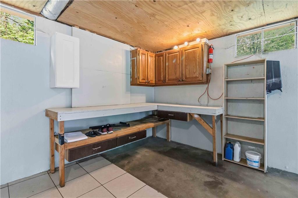 3279 Guynelle Drive