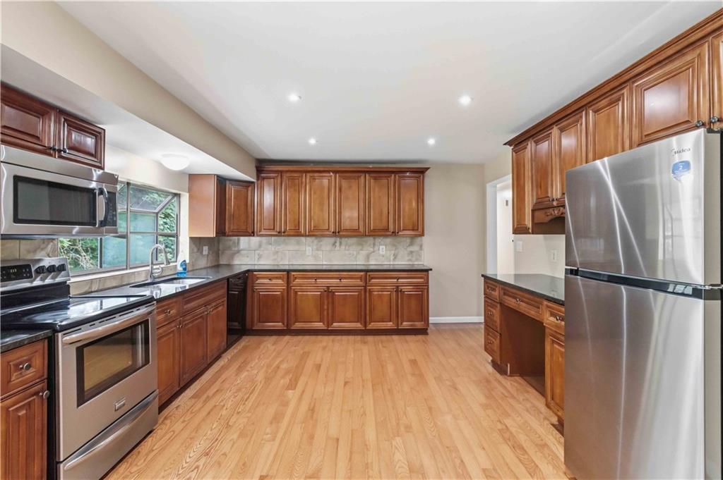 3279 Guynelle Drive