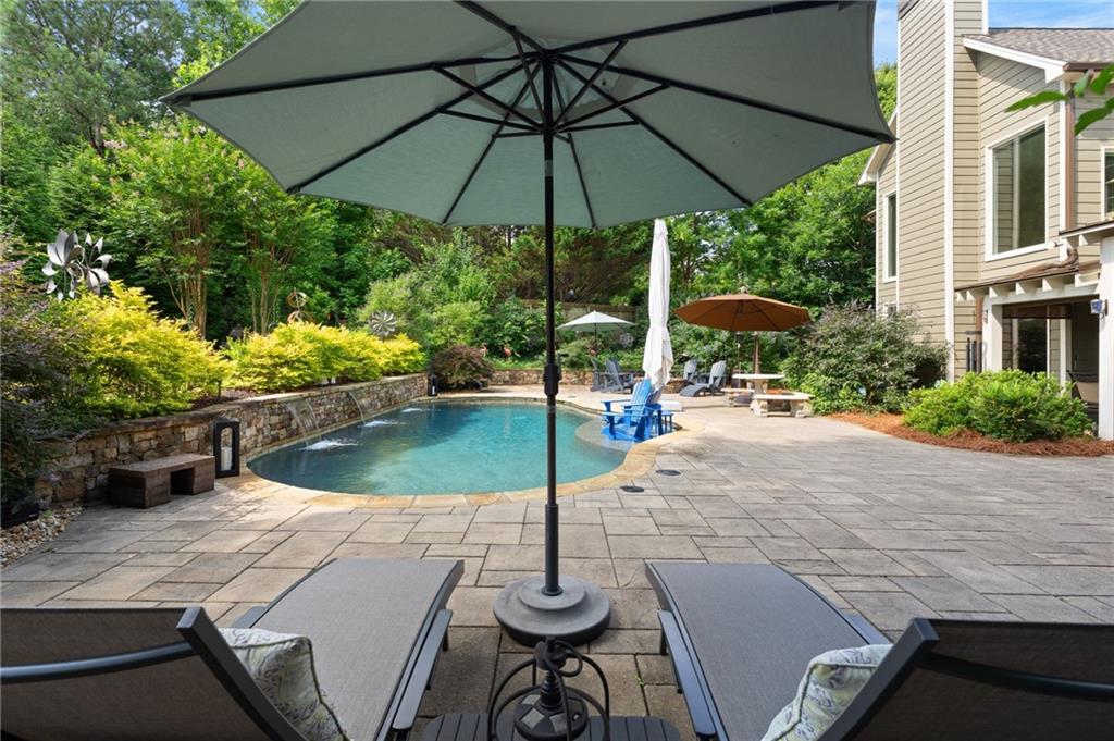 1259 Bonshaw Trail