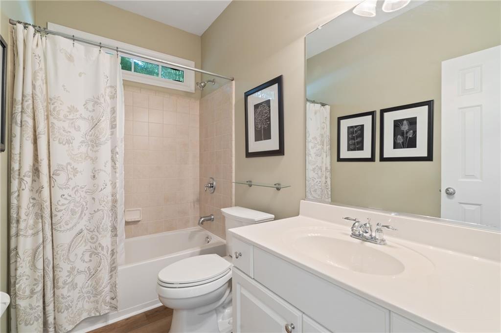 1259 Bonshaw Trail