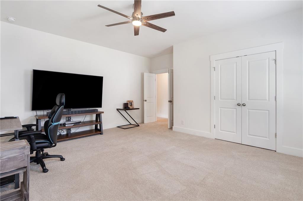 2453 Oxenwood Drive SW