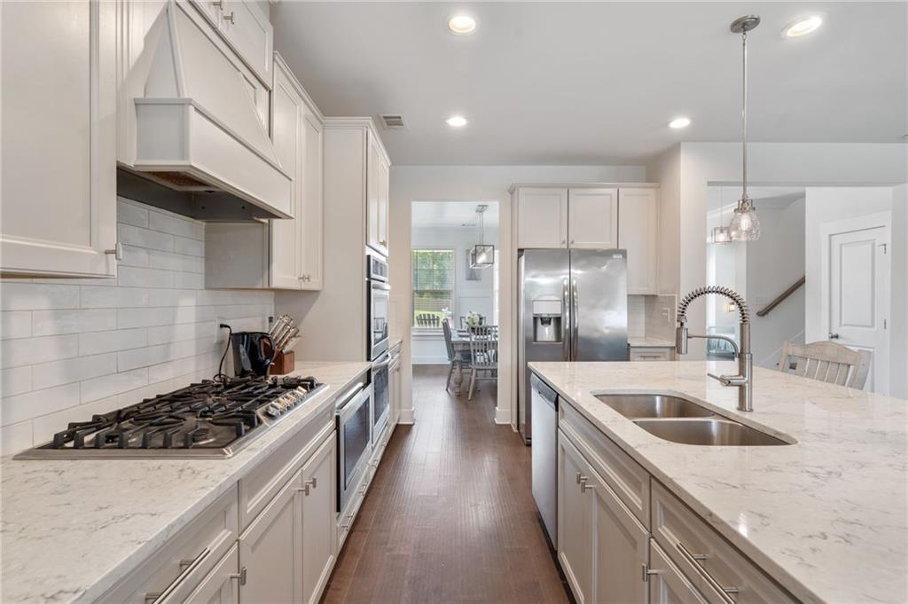 2453 Oxenwood Drive SW