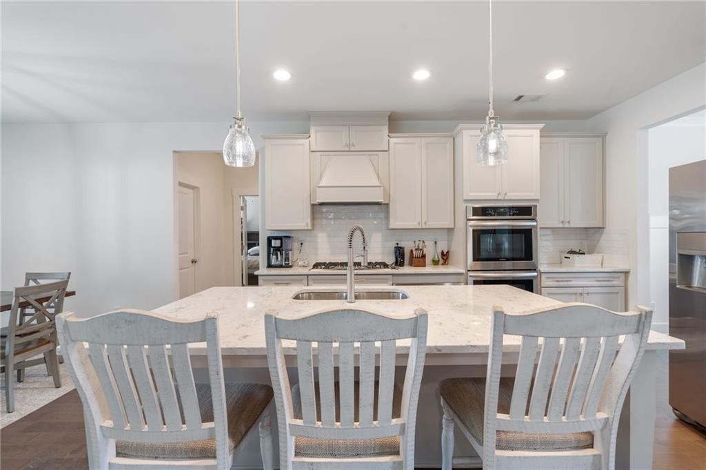 2453 Oxenwood Drive SW