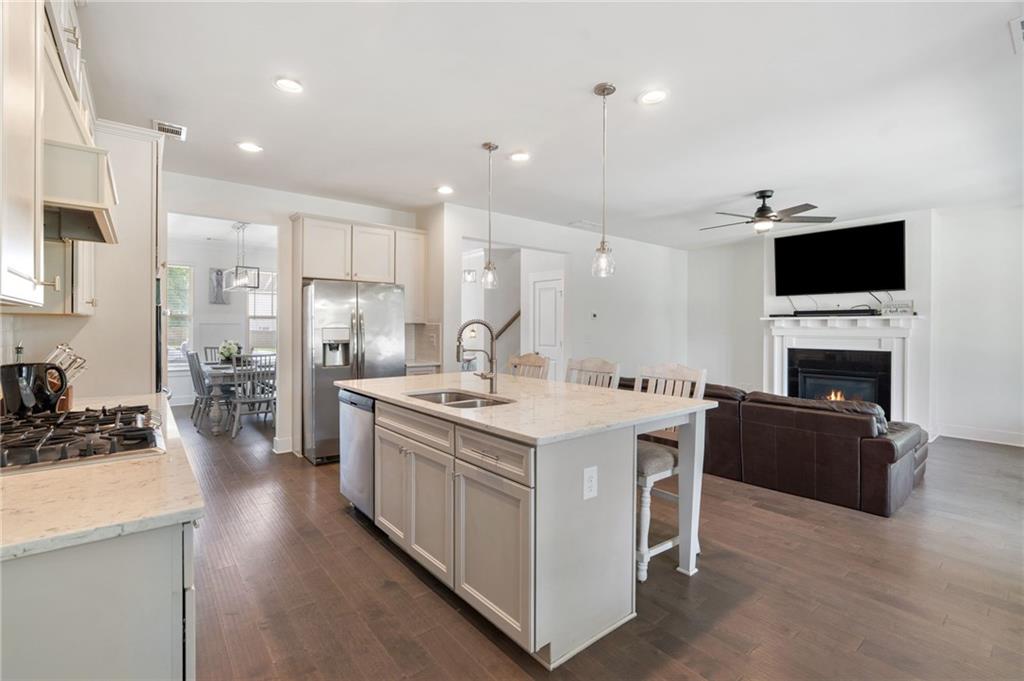 2453 Oxenwood Drive SW