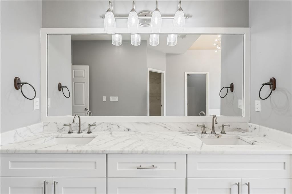 2672 Lakefield Pass