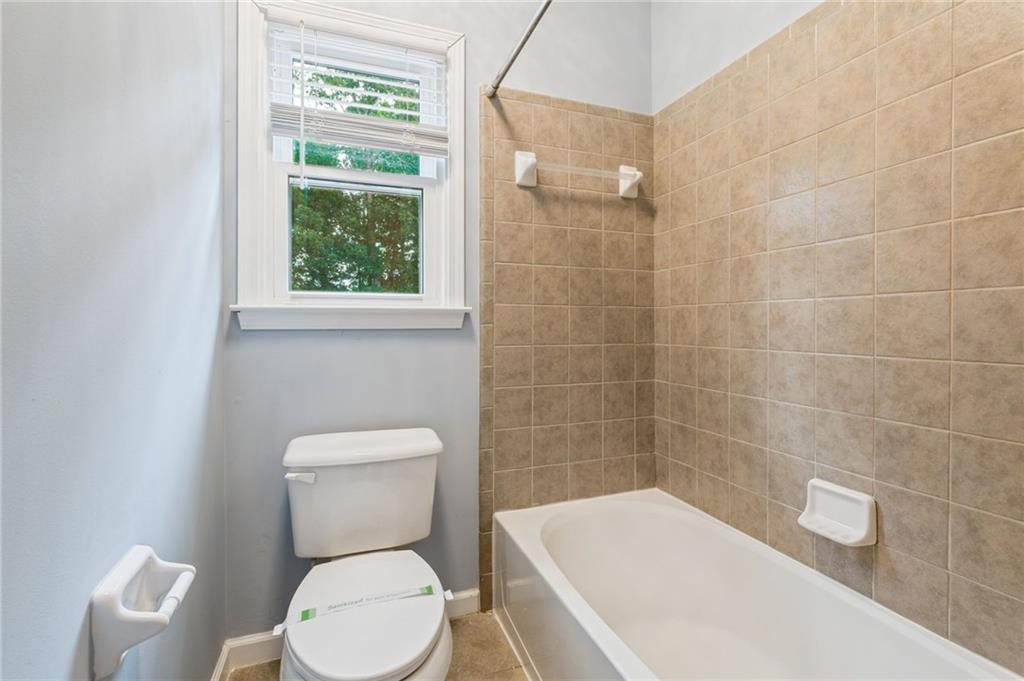2672 Lakefield Pass