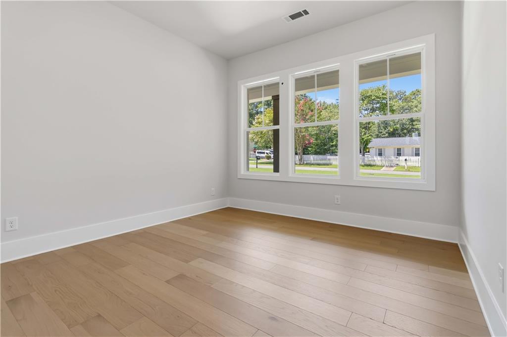 3090 Waterfront Circle