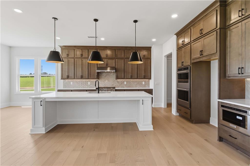 3090 Waterfront Circle