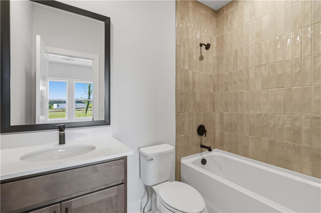 3090 Waterfront Circle