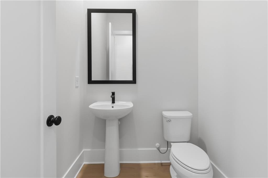 3090 Waterfront Circle
