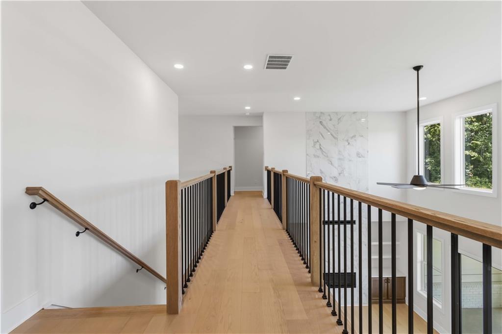 3090 Waterfront Circle